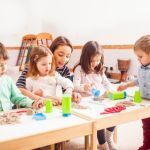 Comment devenir auxiliaire de crèche avec un CAP AEPE ou un DEAP ?
