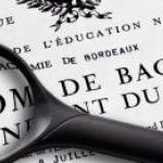 Devenir auxiliaire de puériculture : quel bac pour réussir ?